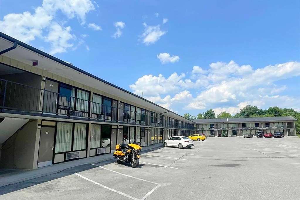 Travelodge By Wyndham Pigeon Forge Dollywood Lane Zewnętrze zdjęcie